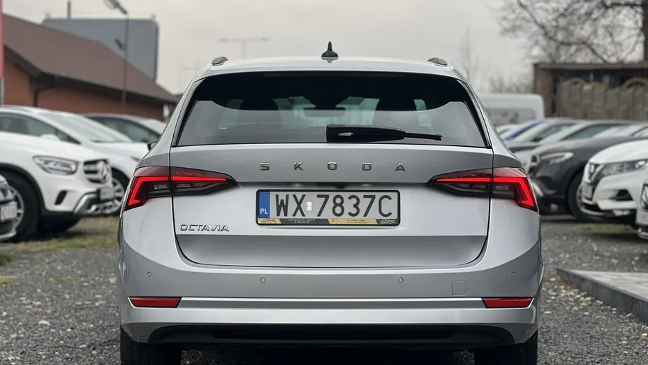 SKODA Octavia -