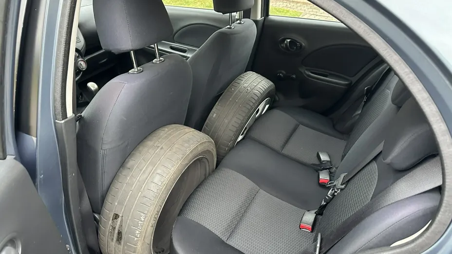 NISSAN Micra -