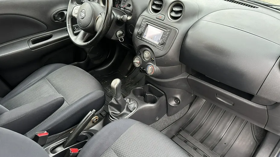 NISSAN Micra -