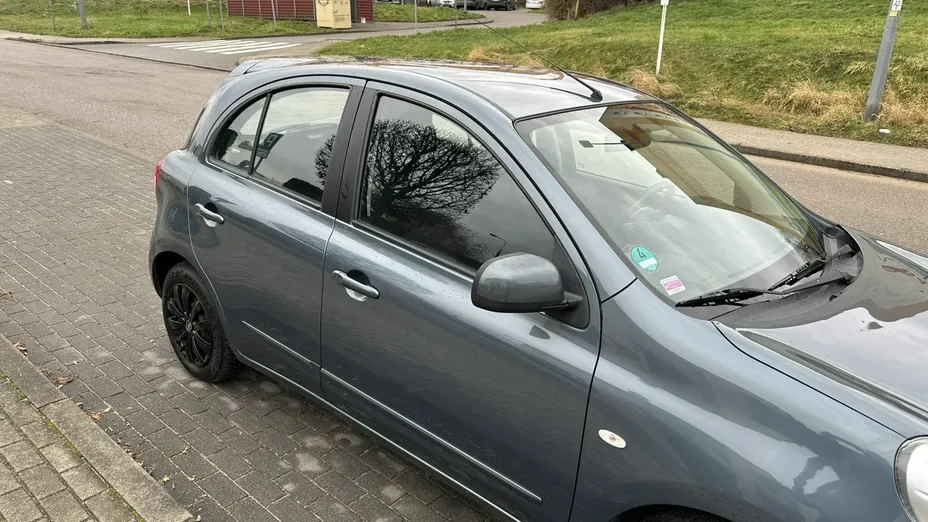 NISSAN Micra -
