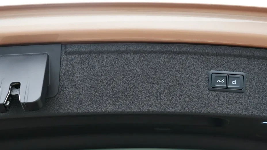 AUDI Q5 Q5 40 TDI mHEV Quattro S Line S tronic