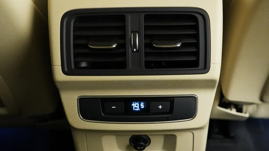 AUDI Q5 Q5 40 TDI mHEV Quattro S Line S tronic