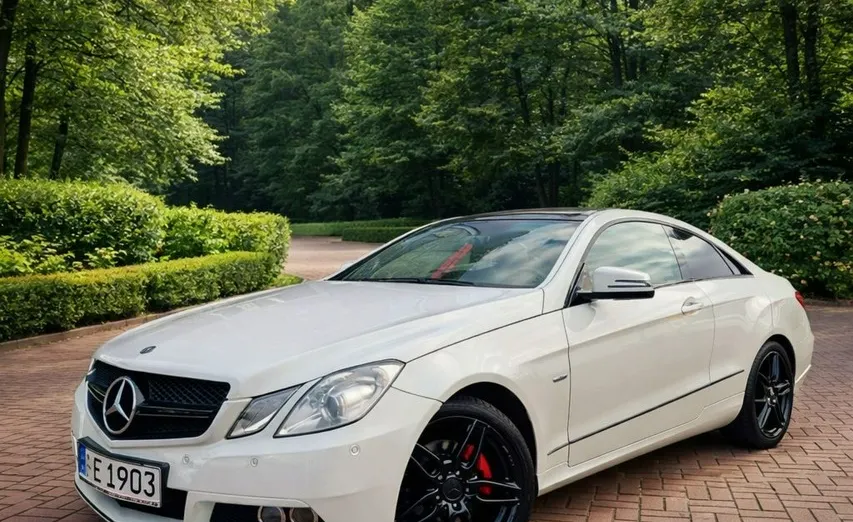 MERCEDES-BENZ E Klasa -