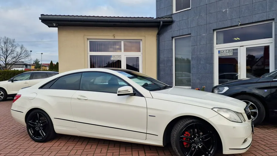 MERCEDES-BENZ E Klasa -