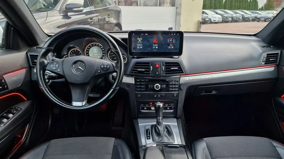 MERCEDES-BENZ E Klasa -