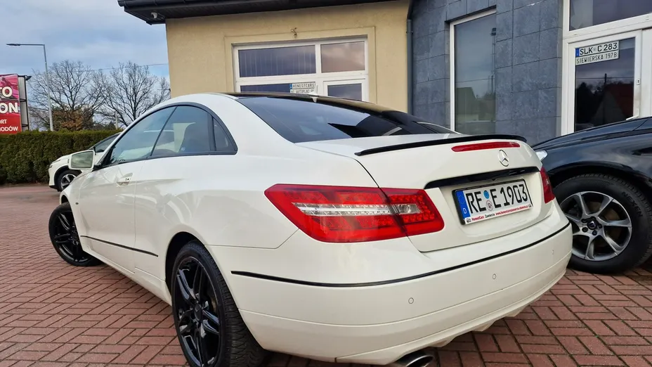MERCEDES-BENZ E Klasa -