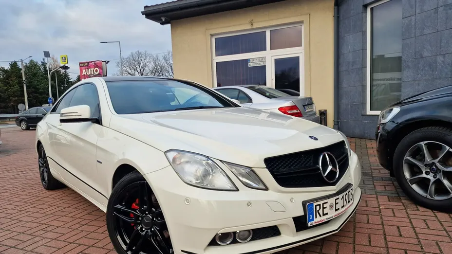 MERCEDES-BENZ E Klasa -