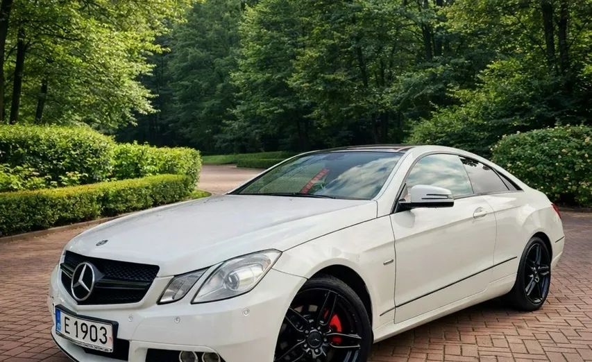 MERCEDES-BENZ E Klasa -