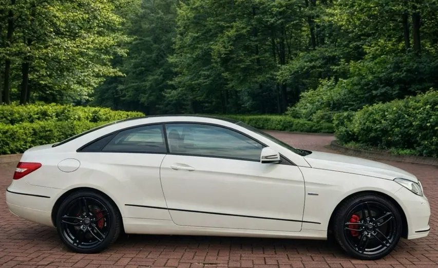 MERCEDES-BENZ E Klasa -
