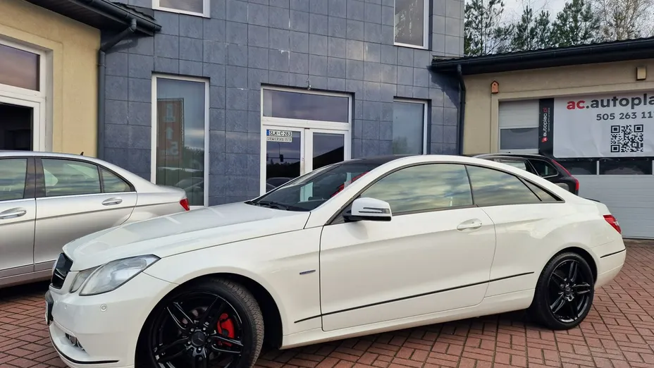 MERCEDES-BENZ E Klasa -