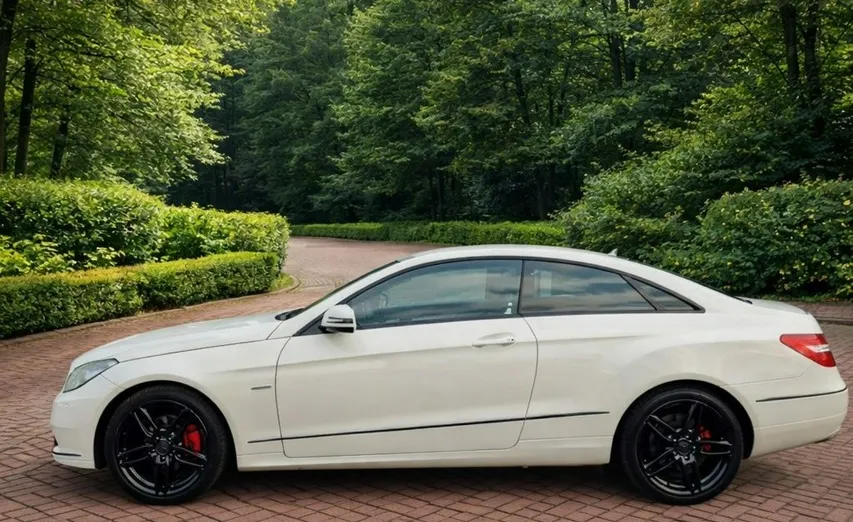 MERCEDES-BENZ E Klasa -