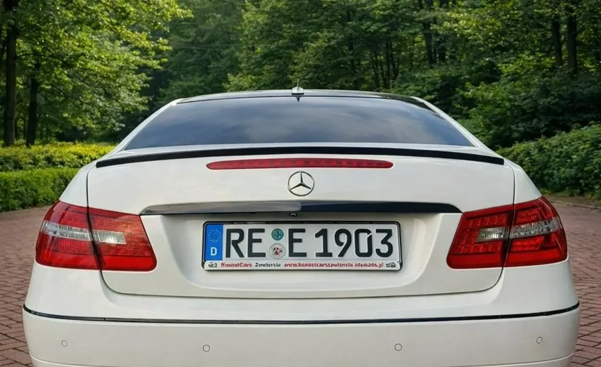 MERCEDES-BENZ E Klasa -
