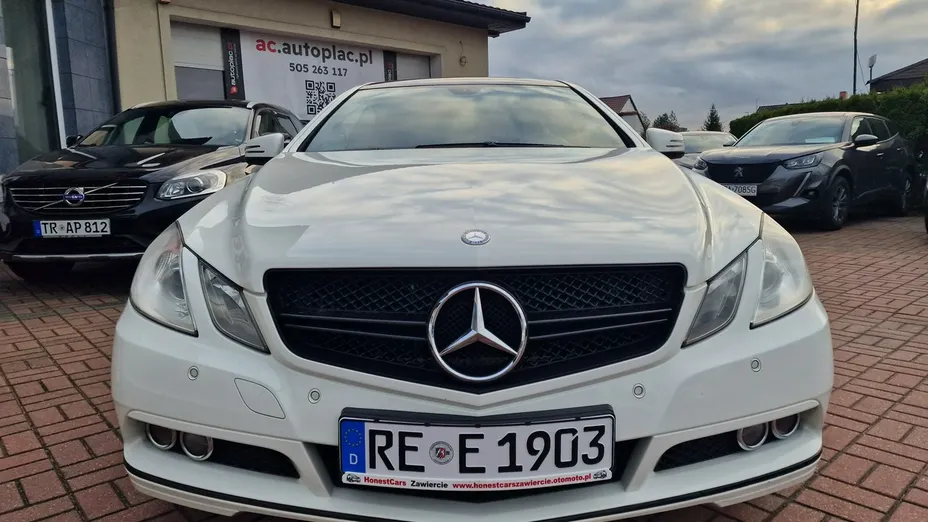 MERCEDES-BENZ E Klasa -