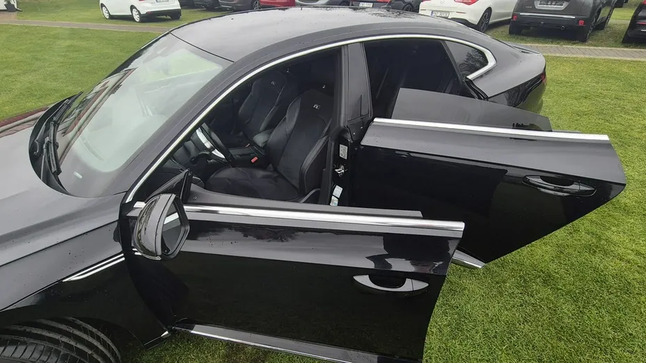 VOLKSWAGEN Arteon -
