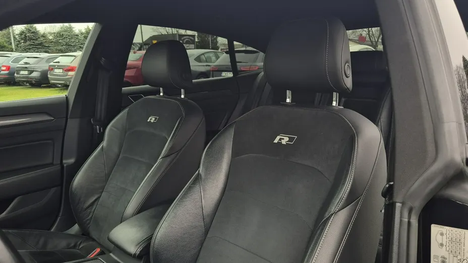 VOLKSWAGEN Arteon -