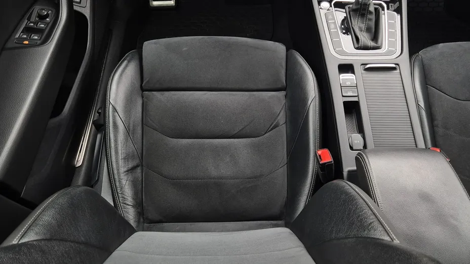 VOLKSWAGEN Arteon -