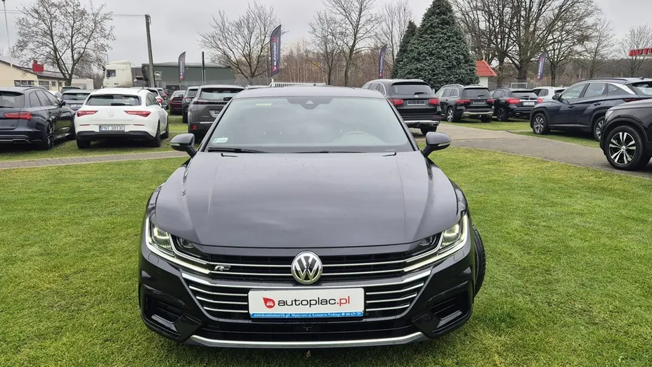 VOLKSWAGEN Arteon -
