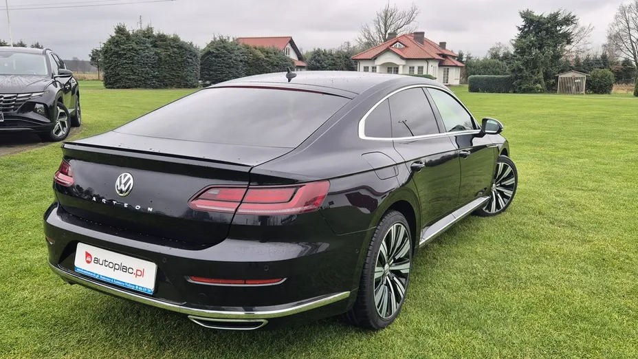 VOLKSWAGEN Arteon -