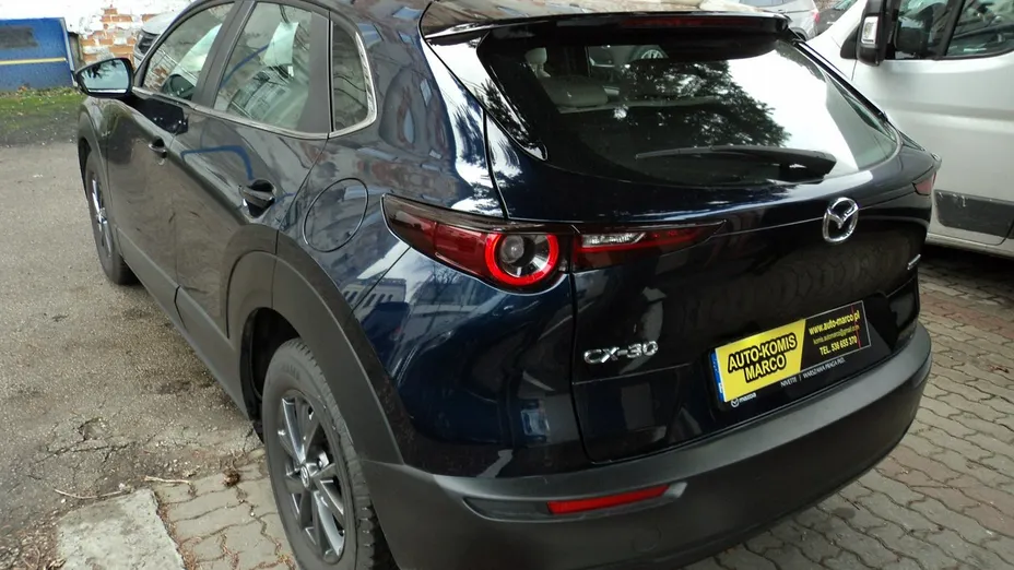 MAZDA CX-30 -