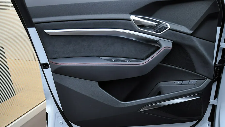 AUDI e-tron SQ8 e-tron 114kWh Quattro