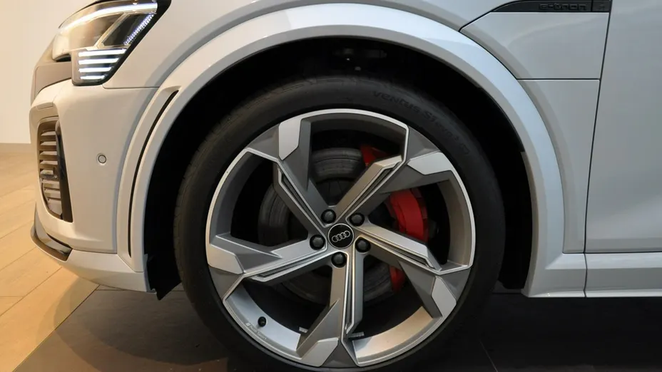 AUDI e-tron SQ8 e-tron 114kWh Quattro