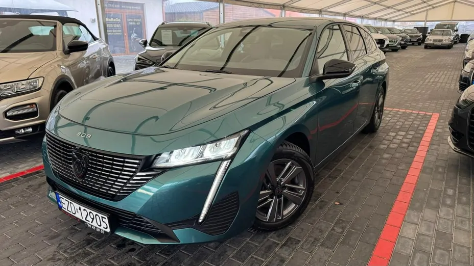 PEUGEOT 308 -