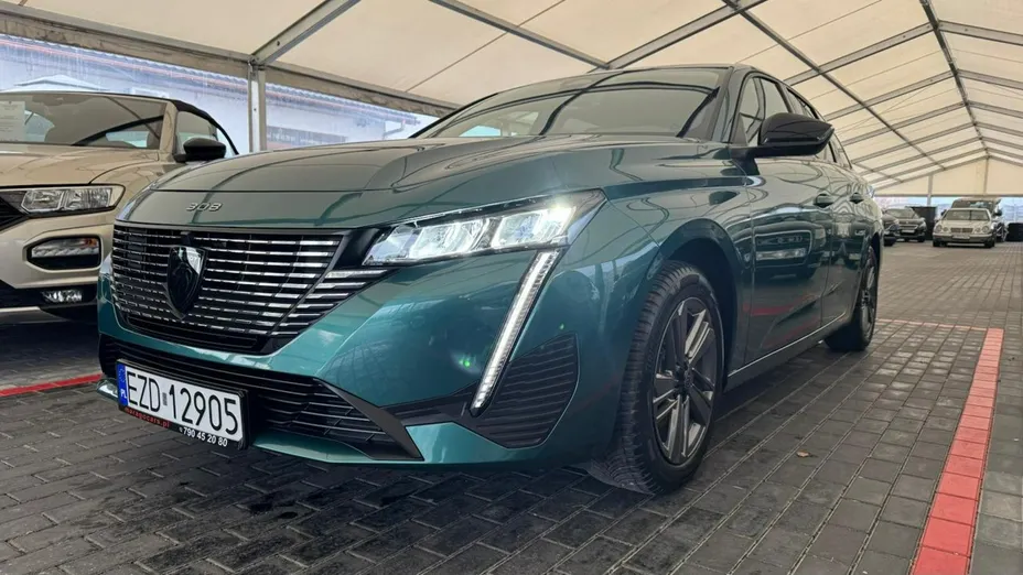 PEUGEOT 308 -