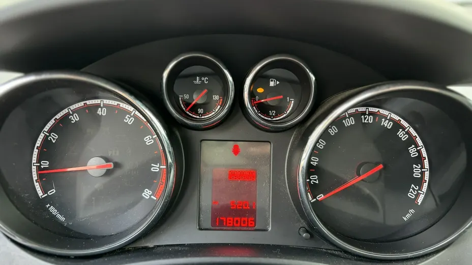 OPEL Meriva -