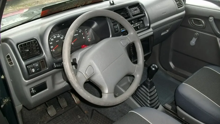 SUZUKI Jimny -