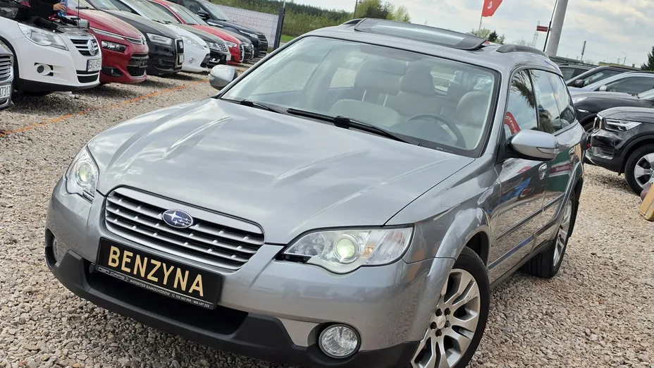 SUBARU Outback -