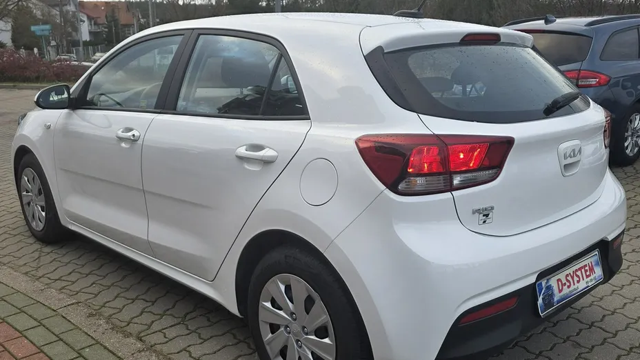 KIA Rio -