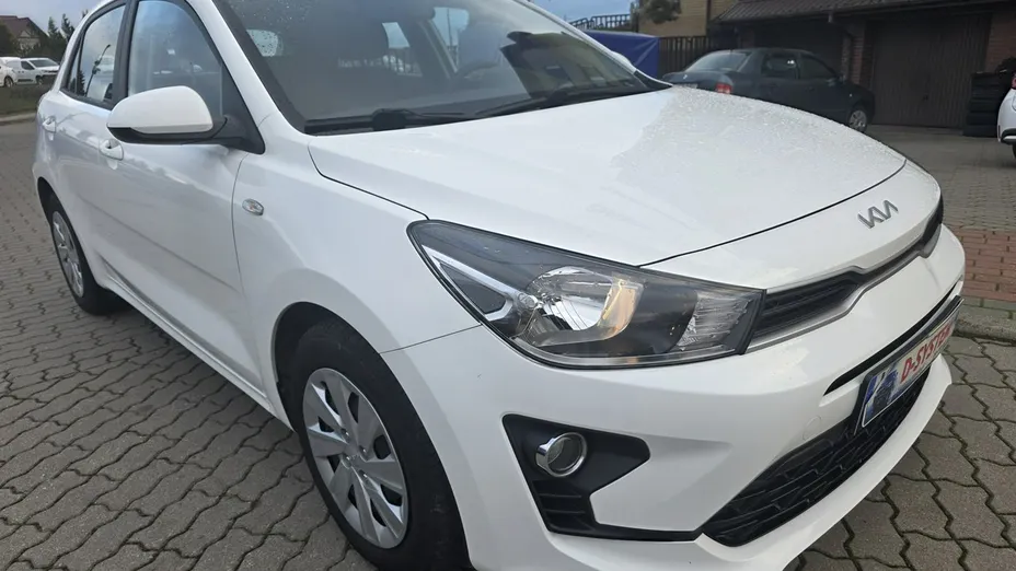 KIA Rio -
