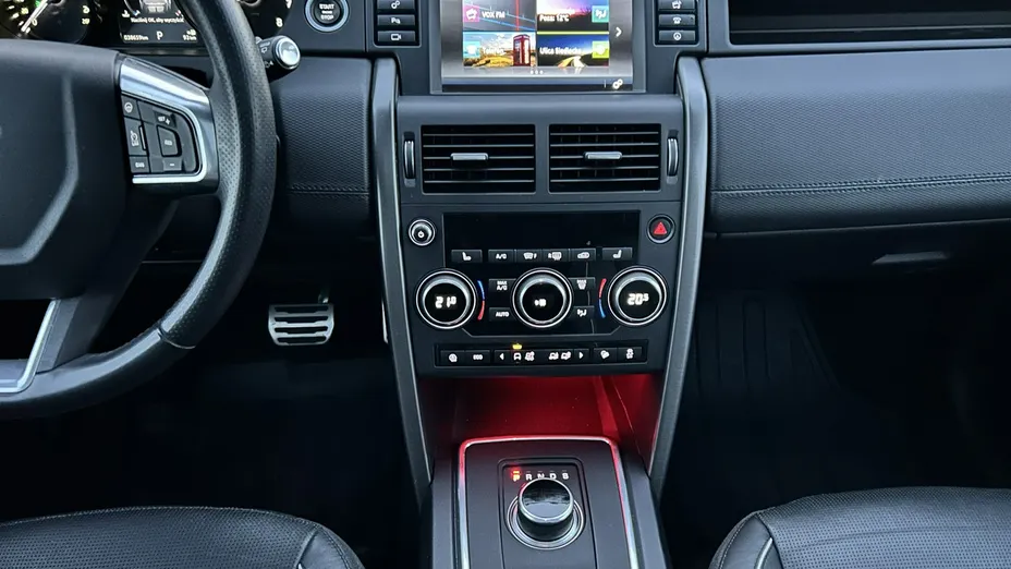LAND ROVER Discovery Sport -