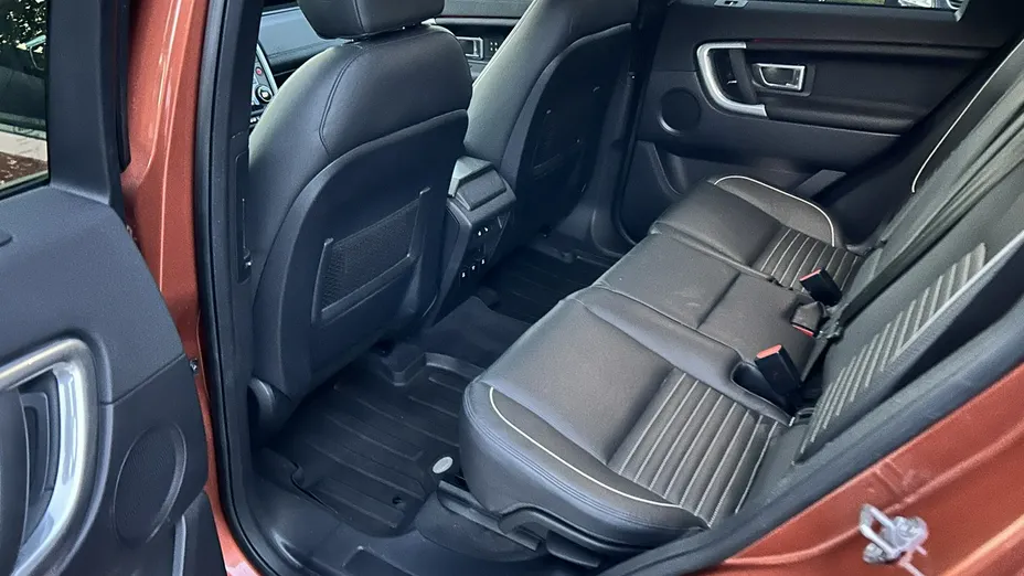 LAND ROVER Discovery Sport -