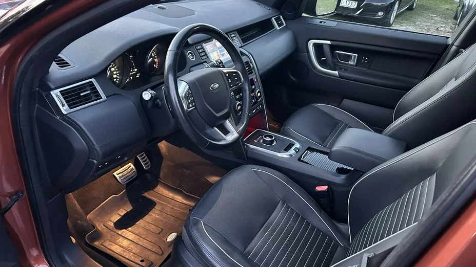 LAND ROVER Discovery Sport -