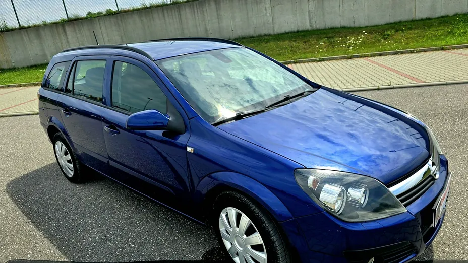 OPEL Astra -