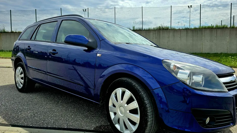 OPEL Astra -