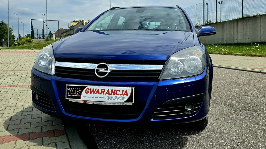 OPEL Astra -