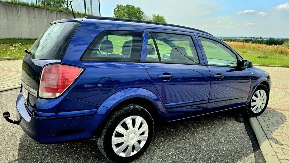 OPEL Astra -
