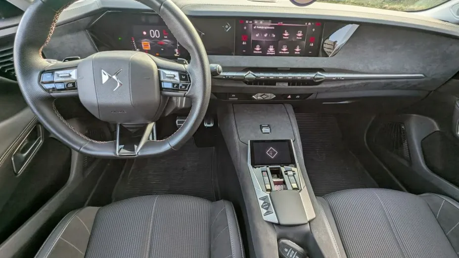 DS DS4 -