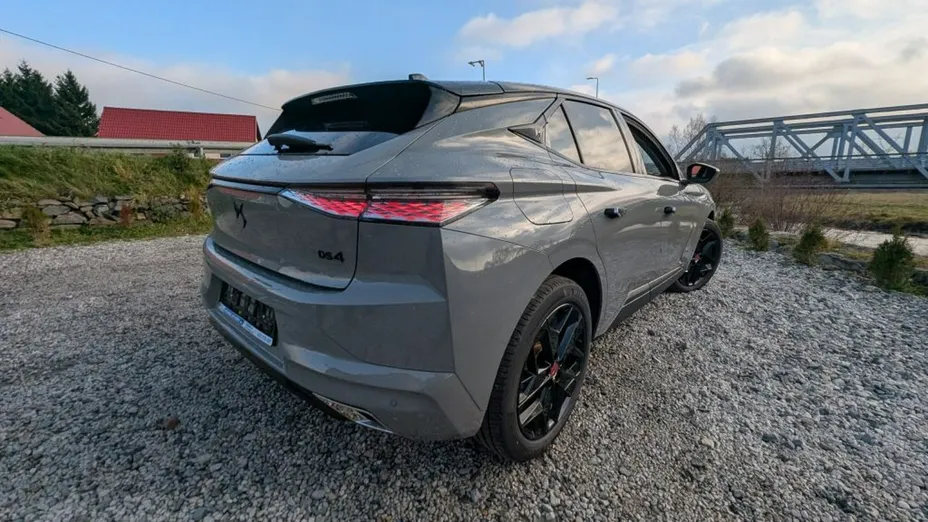 DS DS4 -