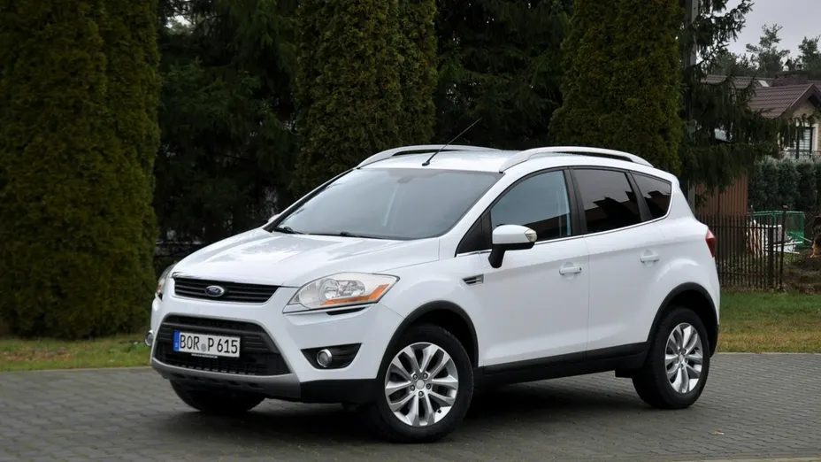 FORD Kuga -