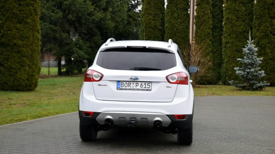 FORD Kuga -