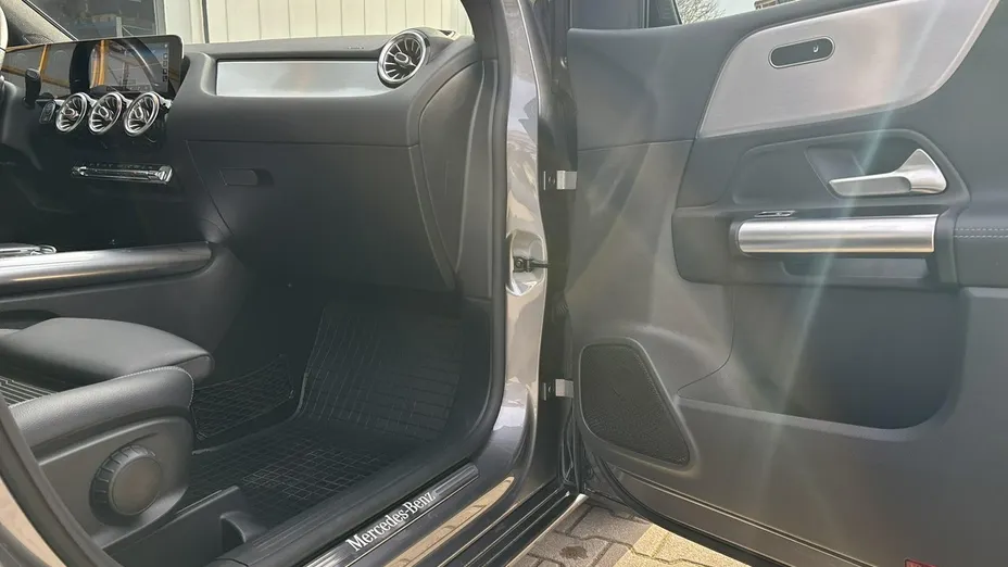 MERCEDES-BENZ B Klasa -