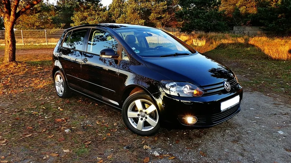 VOLKSWAGEN Golf Plus -