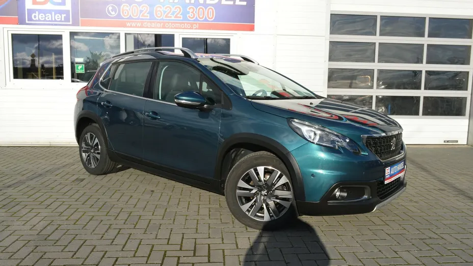 PEUGEOT 2008 -