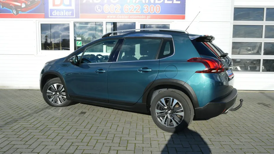 PEUGEOT 2008 -