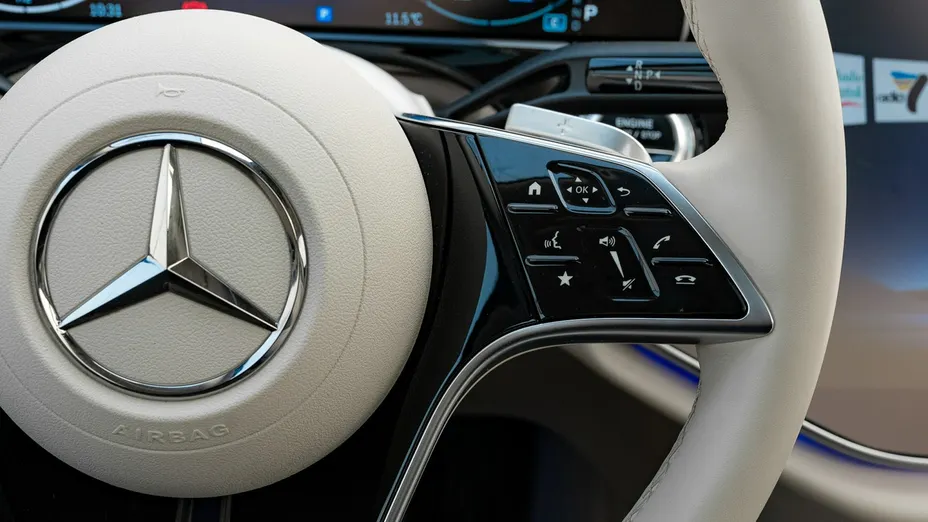MERCEDES-BENZ E Klasa -