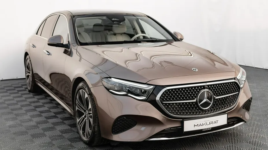 MERCEDES-BENZ E Klasa -