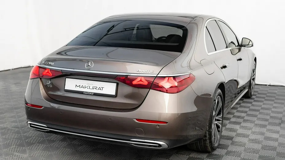 MERCEDES-BENZ E Klasa -